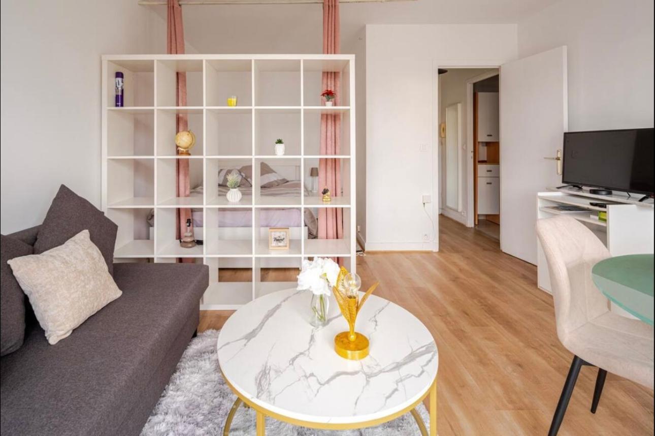 Appartement In The Center Of *
